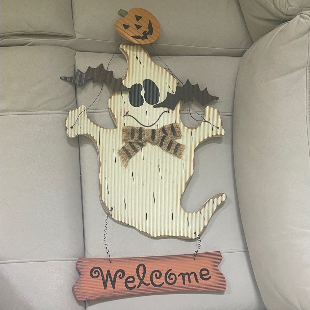 Halloween Ghost Welcome Sign